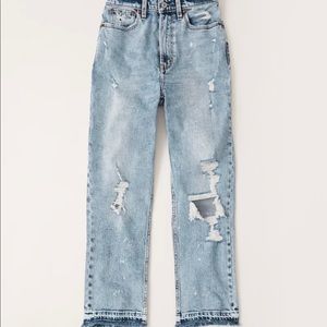 Abercrombie Curve Love Ultra High Rise Ankle Straight Jeans
